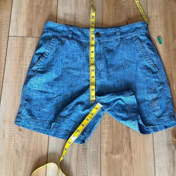 NWT GAP Women's Cotton Chambray "Girlfriend Khaki" Short 5" Inseam Size 10 - Picture 3 of 9